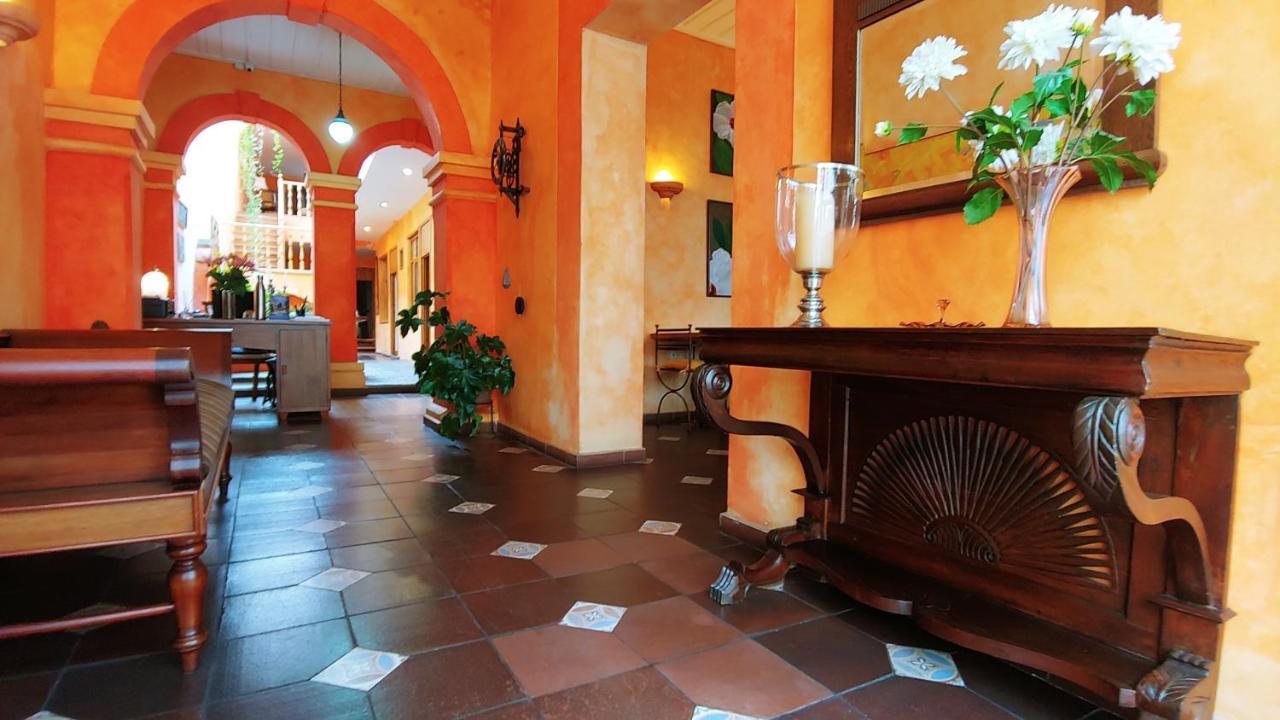 Hotel Boutique Casa Montalvo Куэнка Экстерьер фото