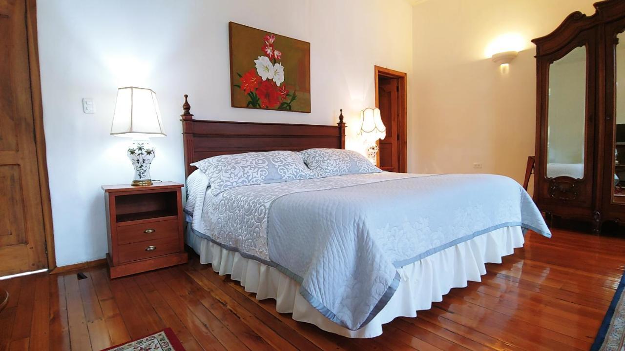 Hotel Boutique Casa Montalvo Куэнка Экстерьер фото