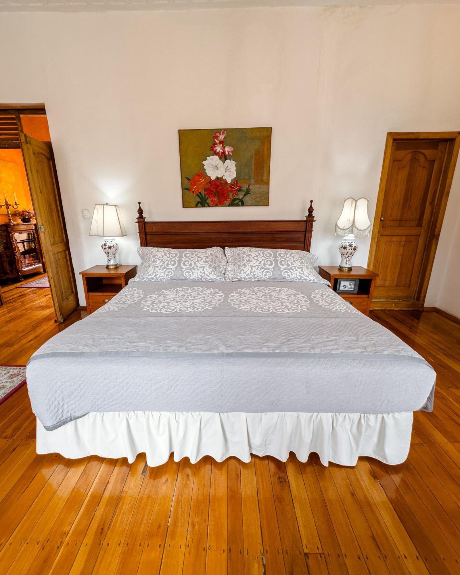 Hotel Boutique Casa Montalvo Куэнка Экстерьер фото