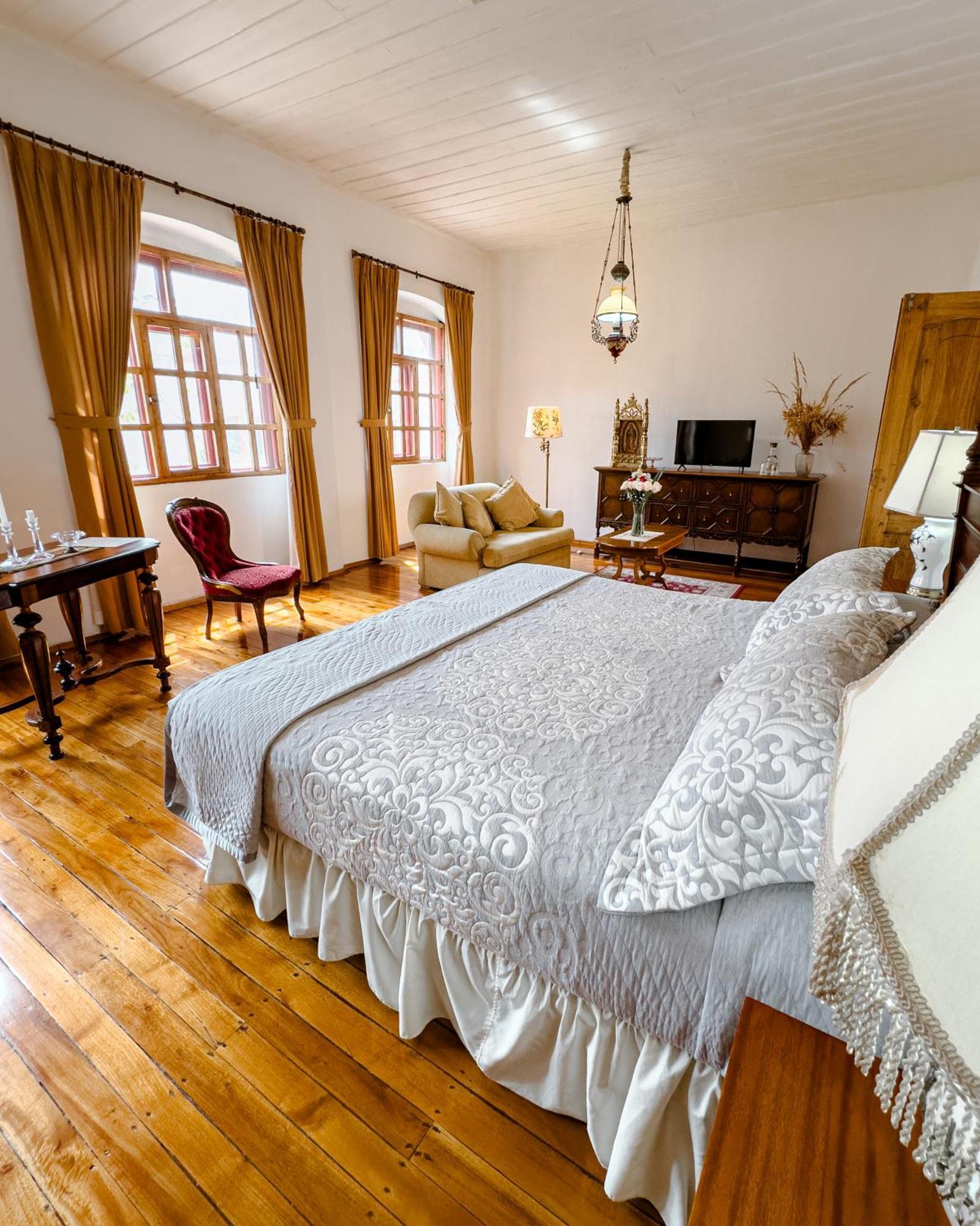 Hotel Boutique Casa Montalvo Куэнка Экстерьер фото