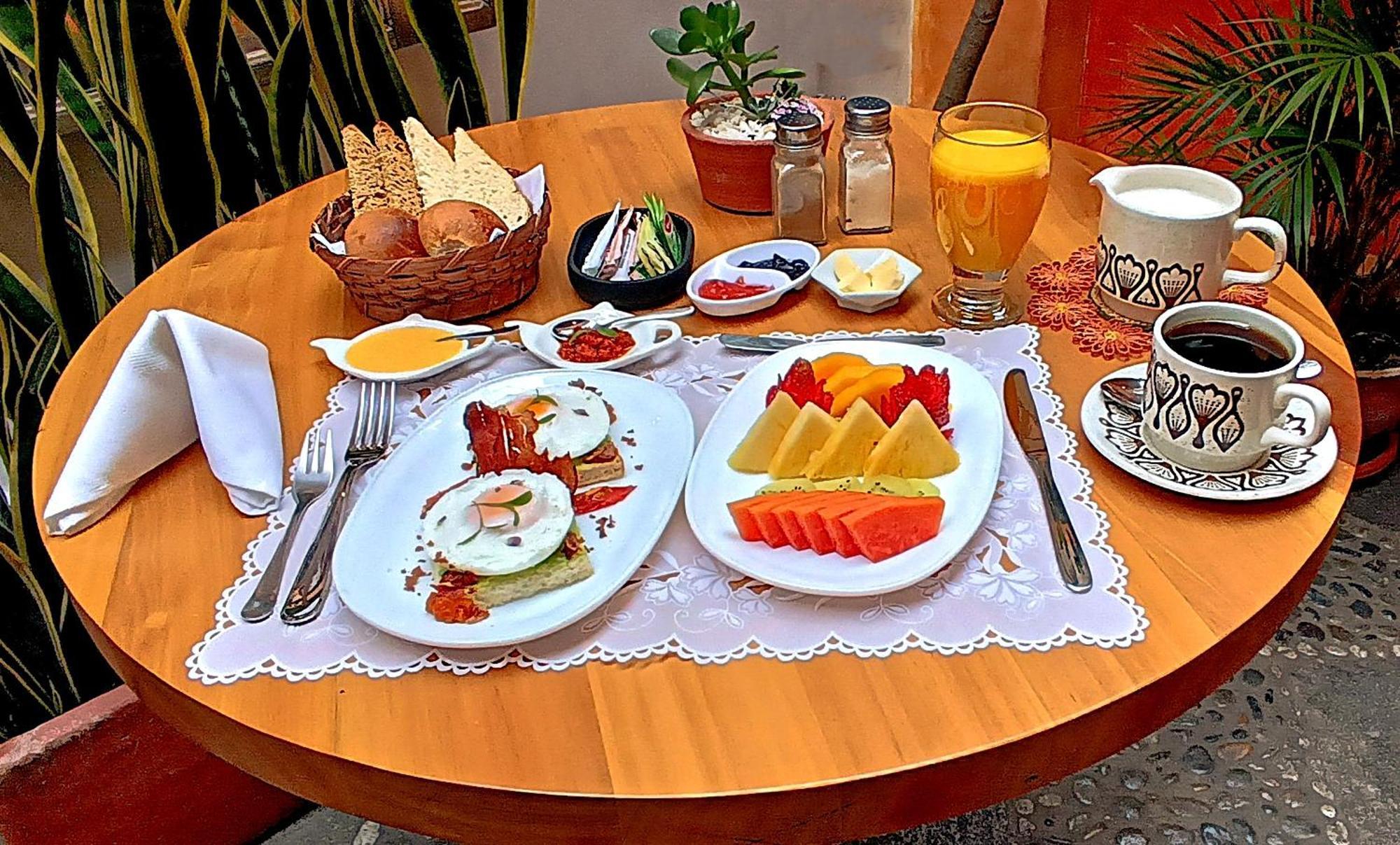 Hotel Boutique Casa Montalvo Куэнка Экстерьер фото